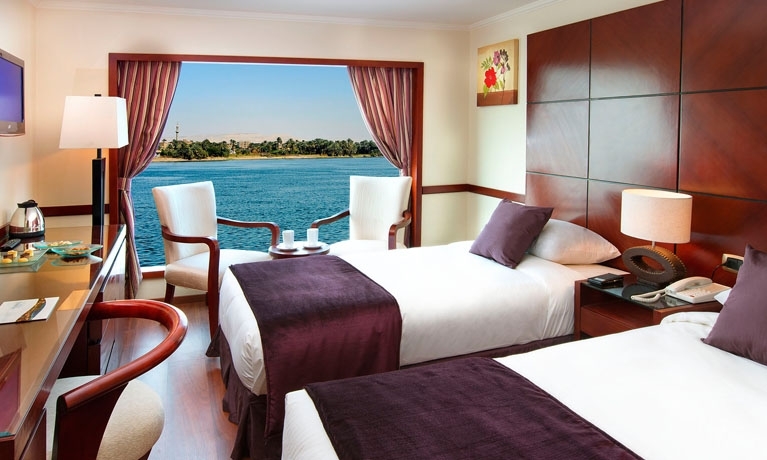MS Amwaj Living Stone MS Amwaj Living Stone